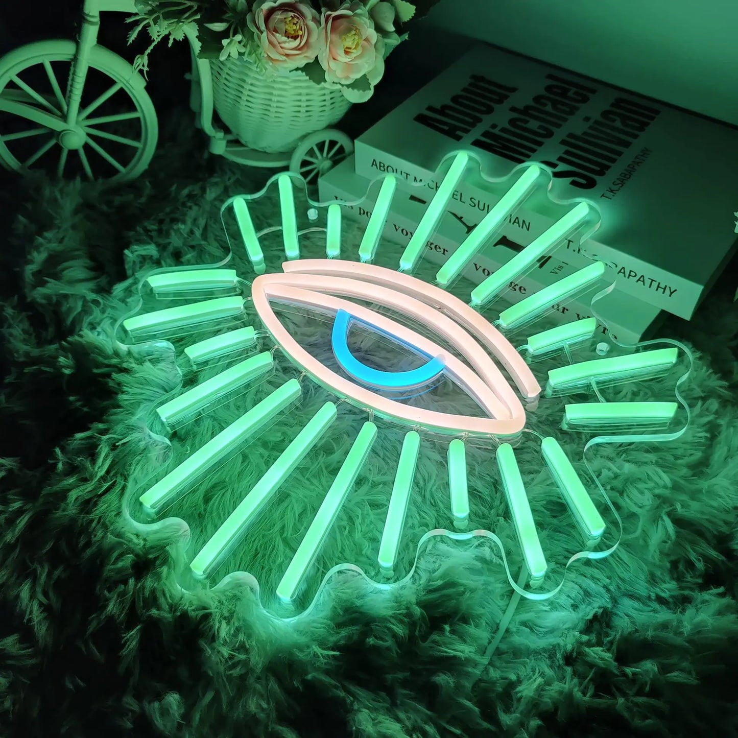 LED Neon Light Wall Decor with Eye-catching Design