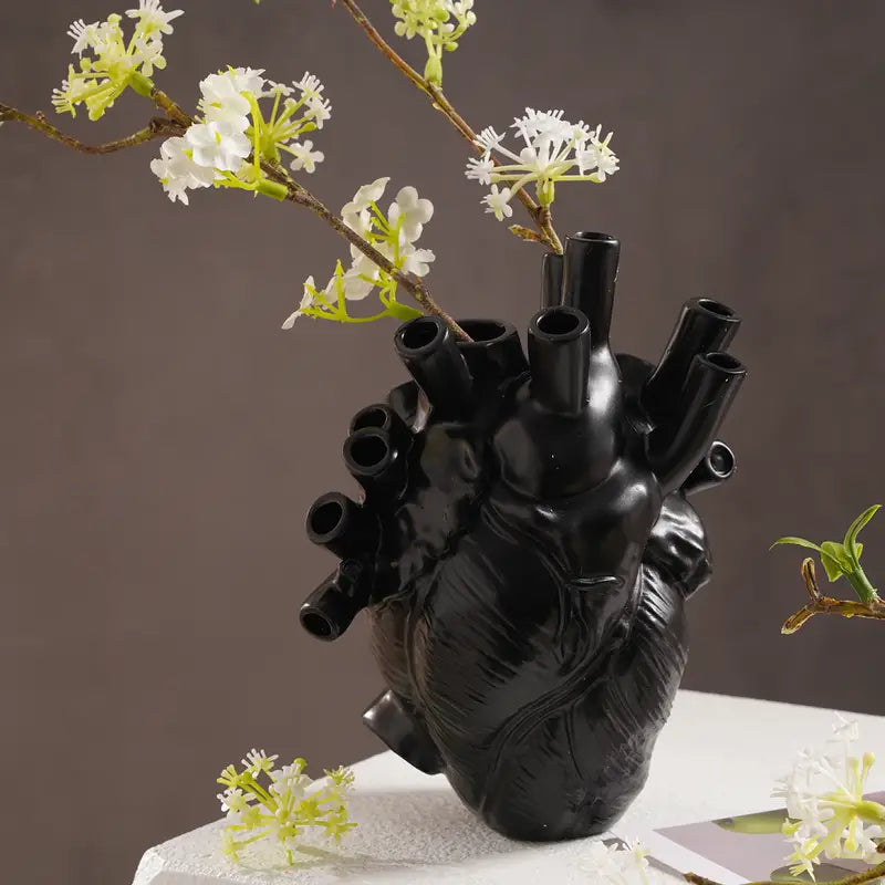 Creative Heart-Shaped Vase for Dried Flowers & Crafts